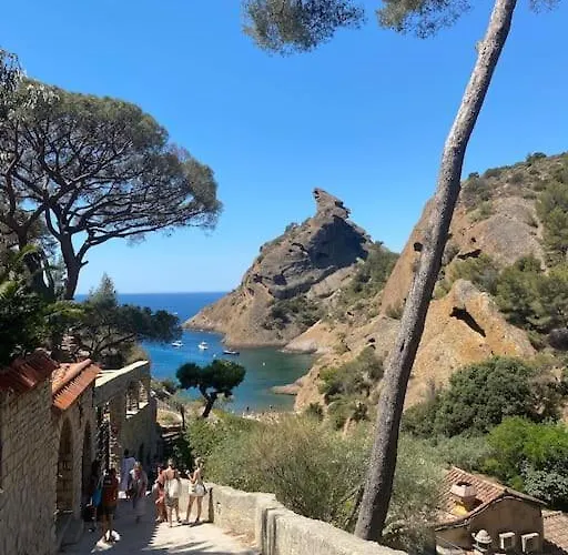 アパート Leslielou T2 *